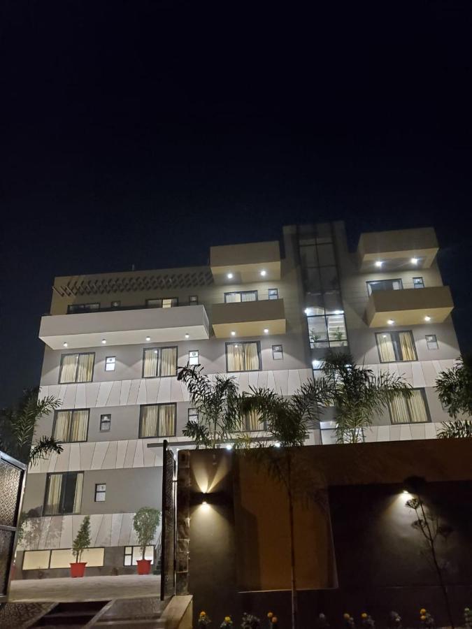 Hotel The Golf 1 Lucknow Exterior photo