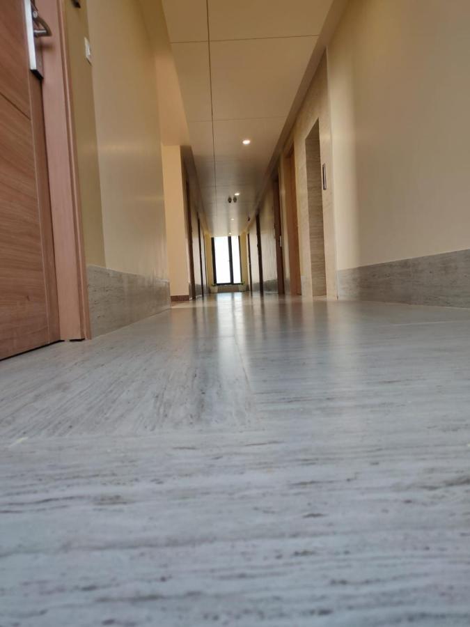 Hotel The Golf 1 Lucknow Exterior photo